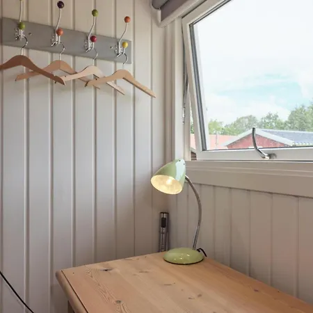 Beautiful In With 2 Bedrooms And Internet Feriehus